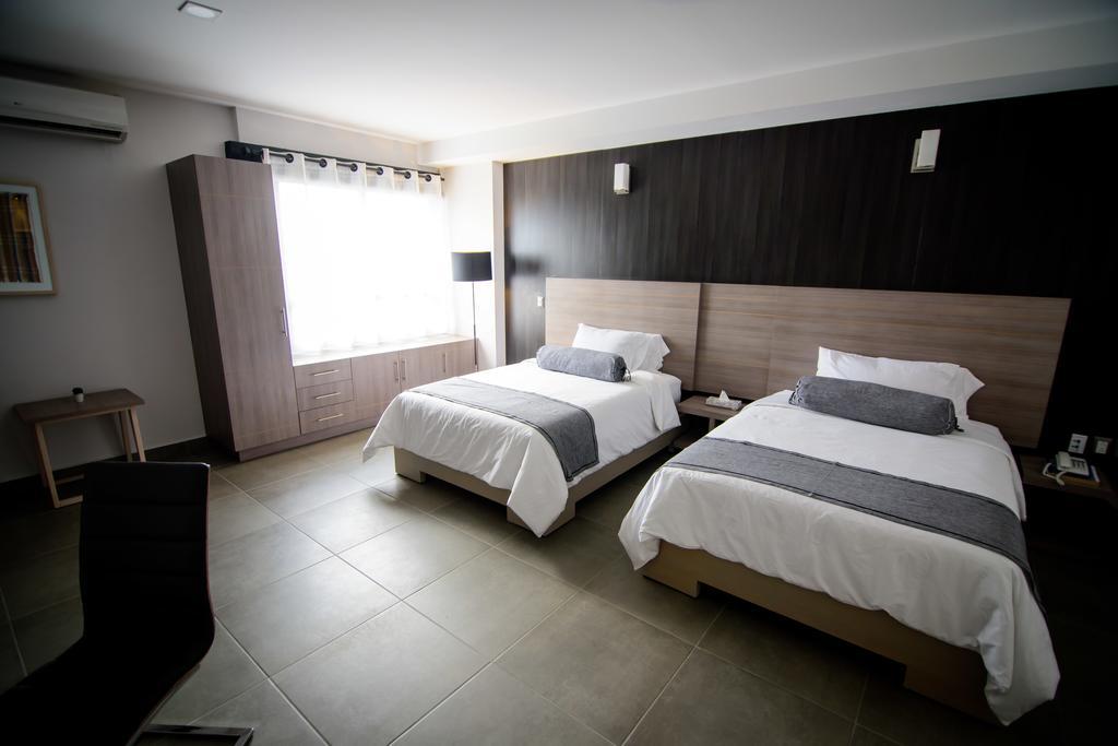 Maria Ines Hotel Suite San Agustin de las Juntas Exterior photo